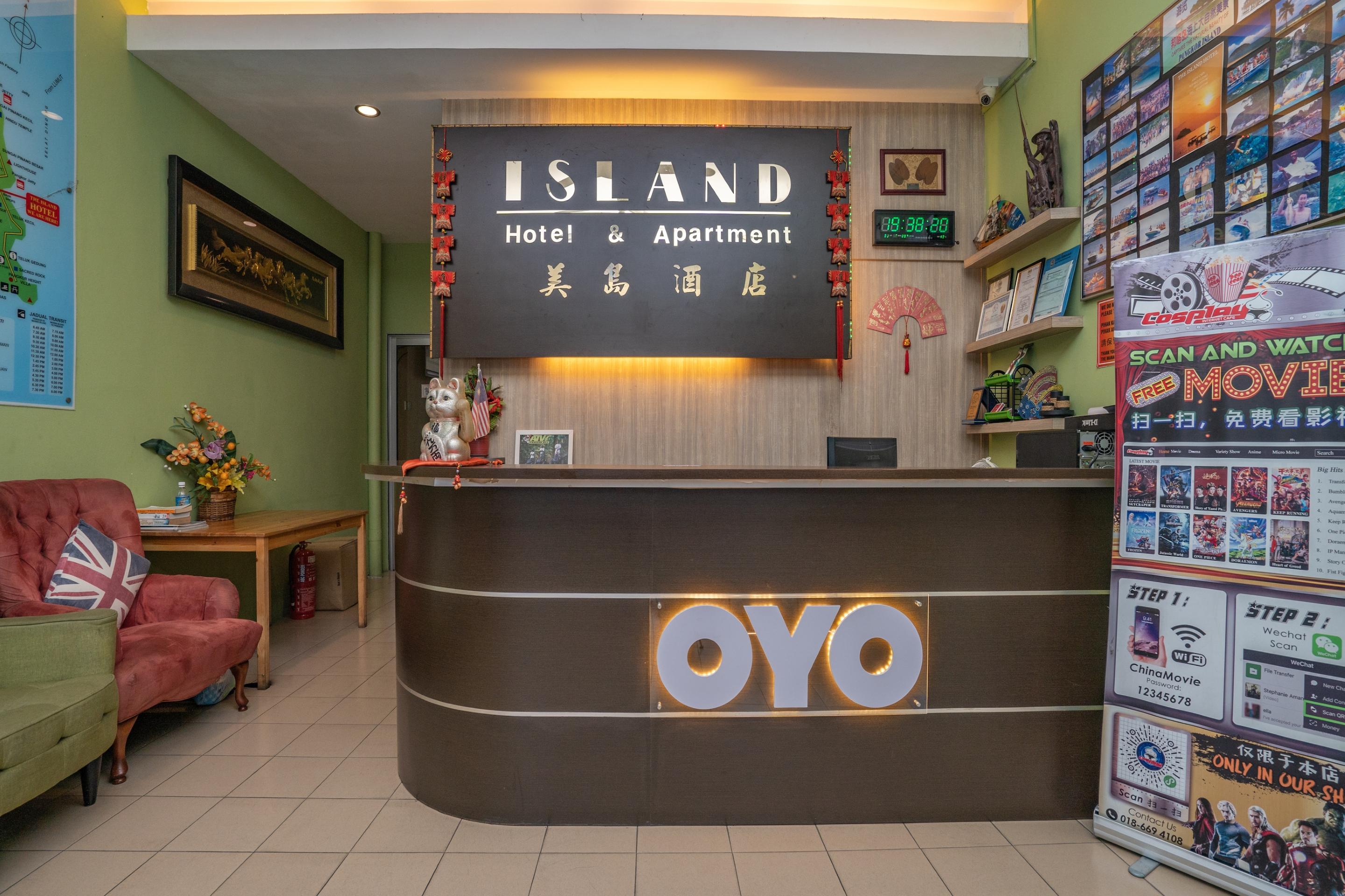 Oyo 44078 The Island Hotel Kampong Pasir Bogak Exterior foto